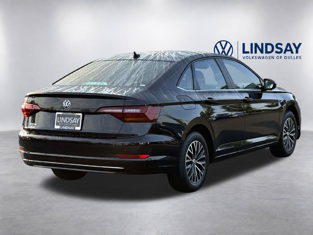 Used 2019 Volkswagen Jetta SEL w/ Cold Weather Package FWD image 5