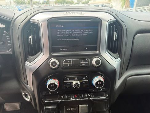 Used 2021 GMC Sierra 2500 SLE w/ X31 Off-Road Package AWD/4WD image 21