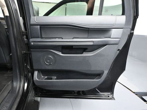 Used 2024 Ford Expedition Max XLT image 48