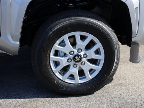 New 2026 Toyota Tacoma SR5 image 9