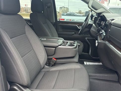 Used 2024 GMC Sierra 1500 Elevation image 19