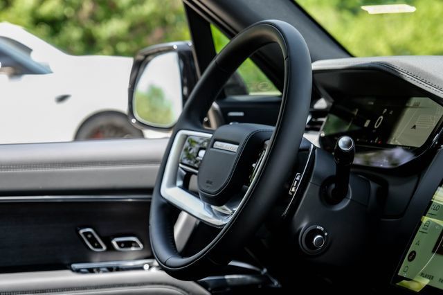 New 2026 Land Rover Range Rover SE AWD/4WD image 19