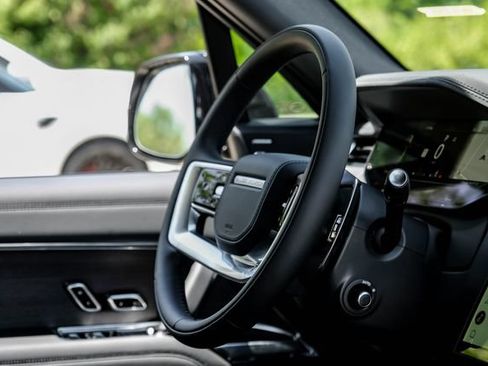 New 2026 Land Rover Range Rover SE AWD/4WD image 19