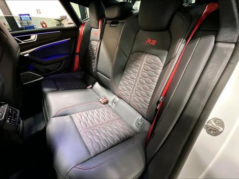 Used 2025 Audi RS 7 Performance w/ Matte Carbon Package AWD/4WD image 19