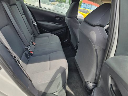 Used 2022 Toyota Corolla LE FWD image 7