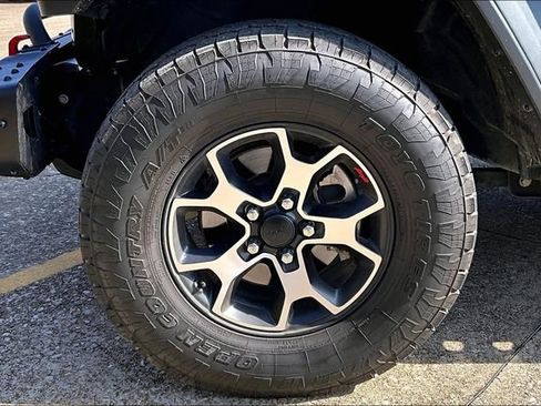 Used 2021 Jeep Wrangler Unlimited Rubicon AWD/4WD image 28