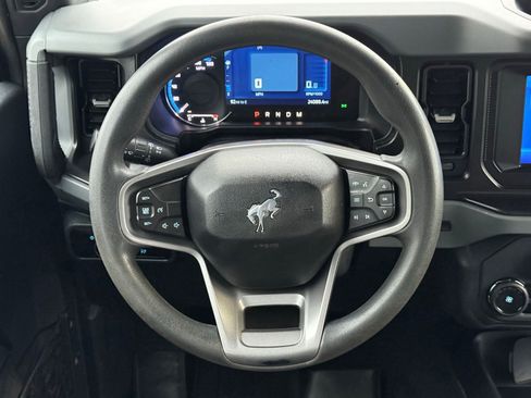 Used 2023 Ford Bronco 2-Door AWD/4WD image 28