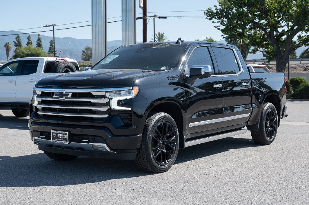 Used 2024 Chevrolet Silverado 1500 High Country RWD image 8