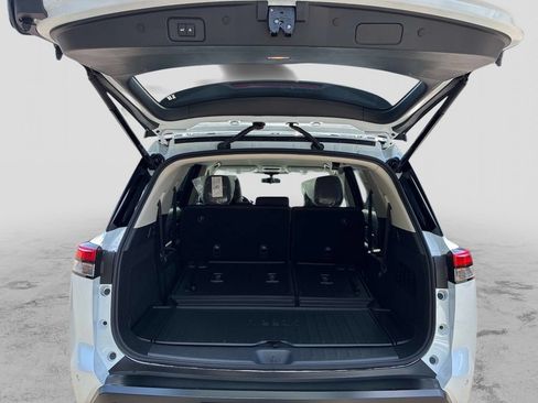 New 2026 Nissan Pathfinder SV w/ Cargo Package AWD/4WD image 4
