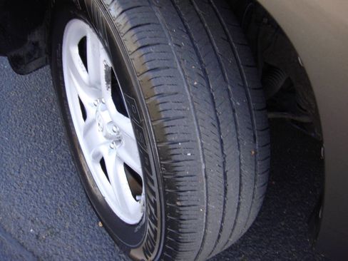 Used 2010 Toyota RAV4 4WD image 18