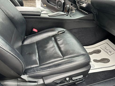 Used 2015 Lexus ES 350 w/ Luxury Package FWD image 28