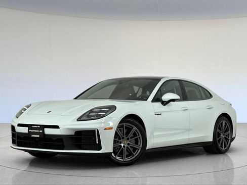 Certified 2026 Porsche Panamera 4 E-Hybrid AWD/4WD image 1