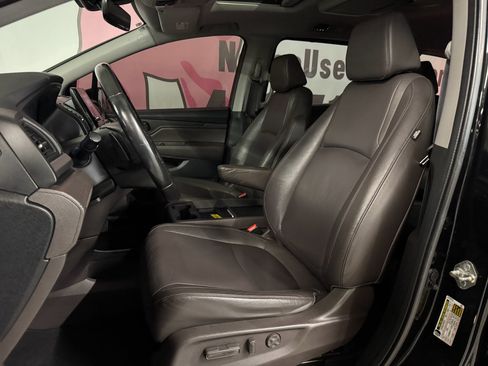 Used 2018 Honda Odyssey EX-L image 18