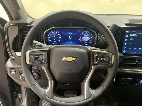 New 2026 Chevrolet Silverado 1500 LT w/ Z71 Off-Road Package AWD/4WD image 10