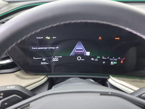 Used 2025 Audi Q5 Premium w/ Convenience Package image 16