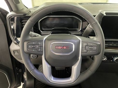 Used 2024 GMC Sierra 1500 Elevation AWD/4WD image 14