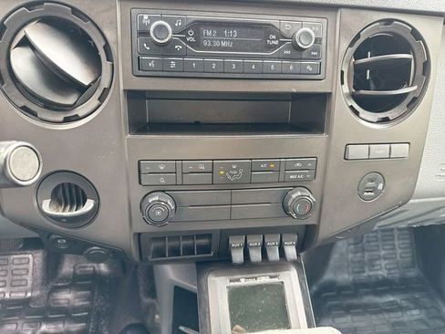 Used 2021 Ford F750 2WD Regular Cab Super Duty image 16