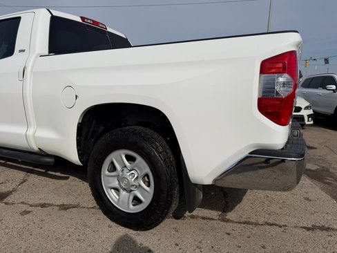 Used 2019 Toyota Tundra SR5 w/ SR5 Upgrade Package image 20
