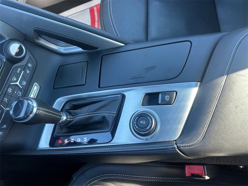 Used 2015 Chevrolet Corvette Stingray Coupe w/ 3LT Preferred Equipment Group image 11