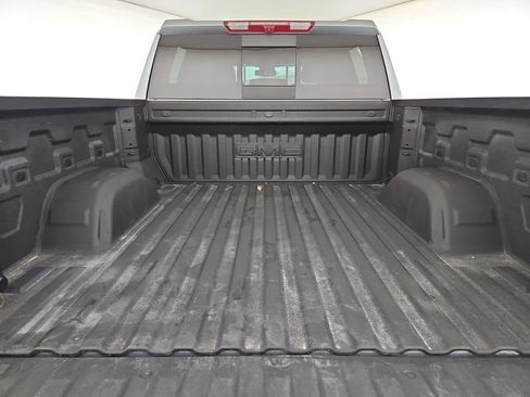 Certified 2025 GMC Sierra 1500 Denali RWD image 32