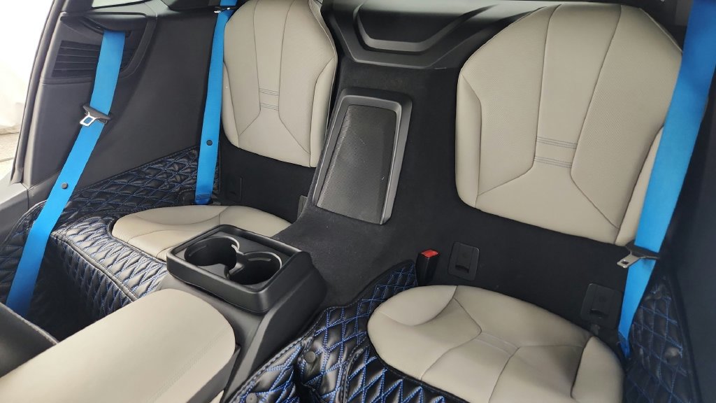 Used 2015 BMW i8 AWD/4WD image 47