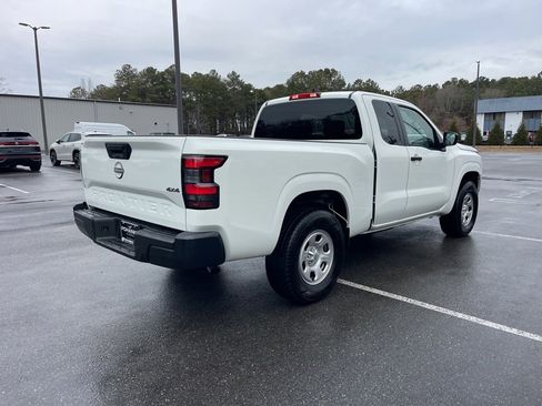 Used 2025 Nissan Frontier S image 5