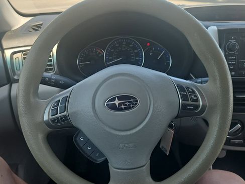 Used 2013 Subaru Forester 2.5X Premium AWD/4WD image 15