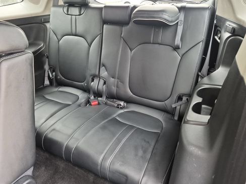 Used 2024 Honda Pilot Elite image 24
