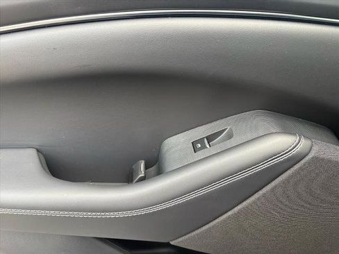 Certified 2025 Ford Mustang Mach-E Select image 24