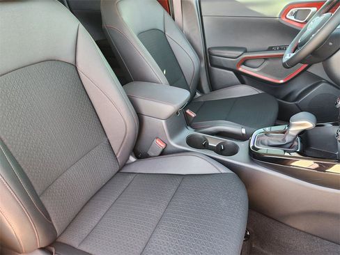 New 2025 Kia Soul GT-Line image 10