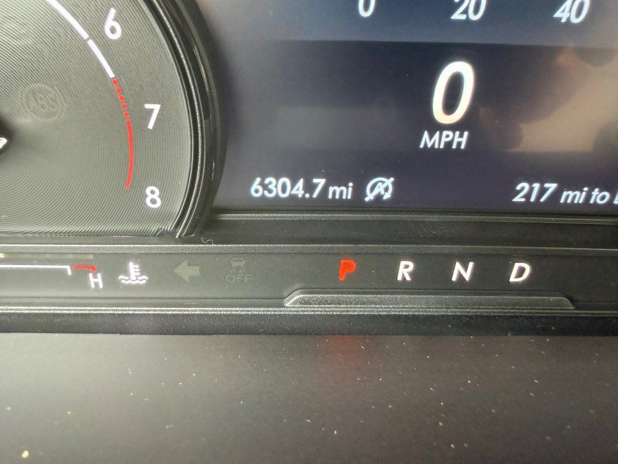 Used 2020 Lincoln Corsair AWD w/ Premium Package image 16