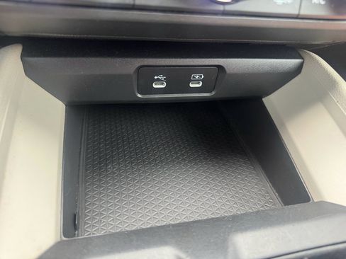 Certified 2023 Honda Accord EX image 18