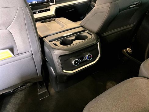 Used 2025 Ford Expedition Max Active image 29