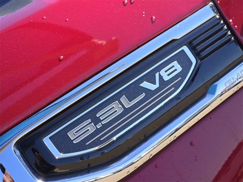 Used 2019 GMC Sierra 1500 SLT w/ SLT Premium Package image 31