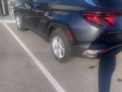 Used 2022 Hyundai Tucson SE image 4