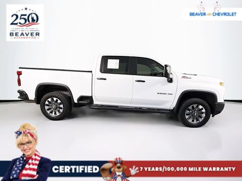 Used 2024 Chevrolet Silverado 2500 Custom w/ Custom Value Package AWD/4WD image 8
