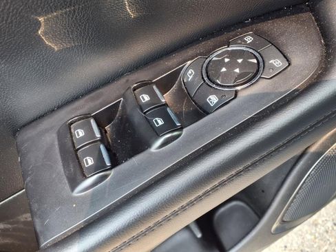 Used 2023 Lincoln Nautilus Reserve image 17