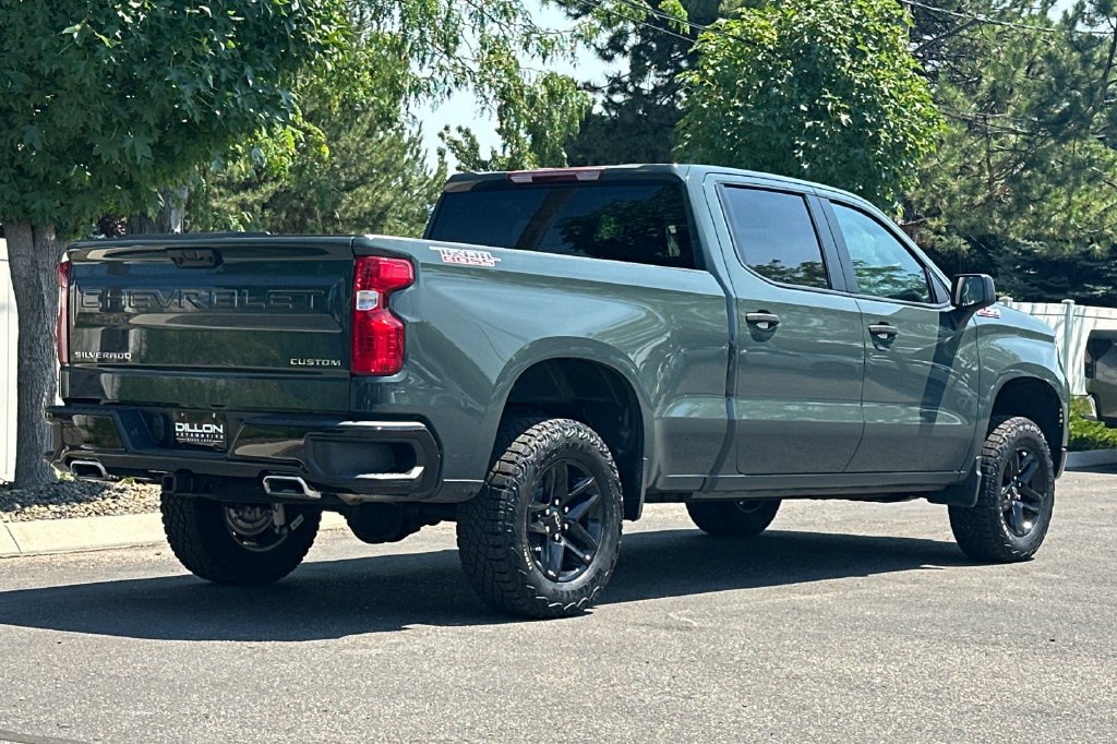 Used 2025 Chevrolet Silverado 1500 Custom Trail Boss AWD/4WD image 6