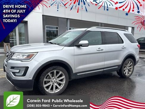 Used 2017 Ford Explorer Limited w/ Equipment Group 303A AWD/4WD image 1