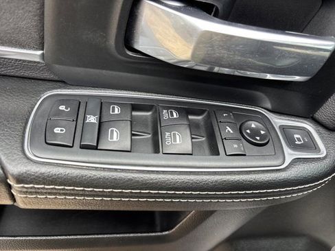 Used 2019 RAM 2500 Laramie w/ Night Edition AWD/4WD image 24
