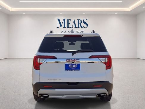 Used 2023 GMC Acadia SLT FWD image 4