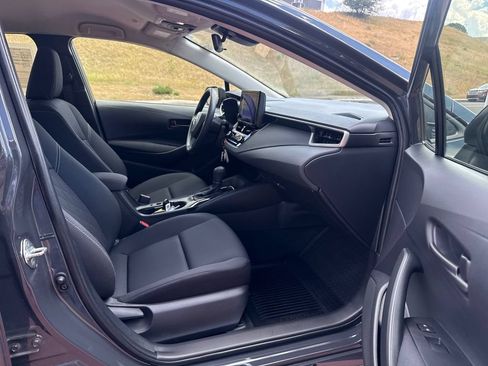 Used 2024 Toyota Corolla LE FWD image 30