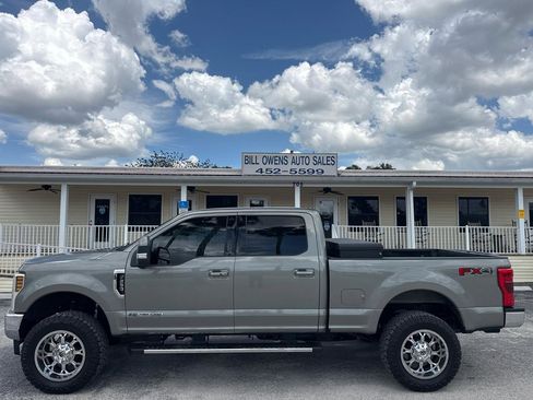 Used 2019 Ford F250 Lariat w/ Lariat Ultimate Package AWD/4WD image 2