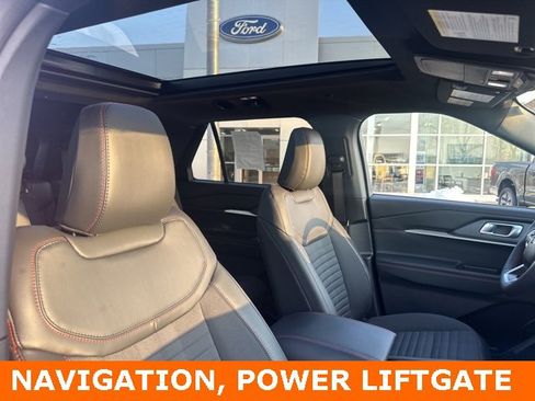 New 2026 Ford Explorer ST-Line image 2