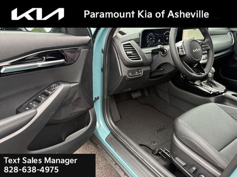 New 2026 Kia Seltos EX image 17