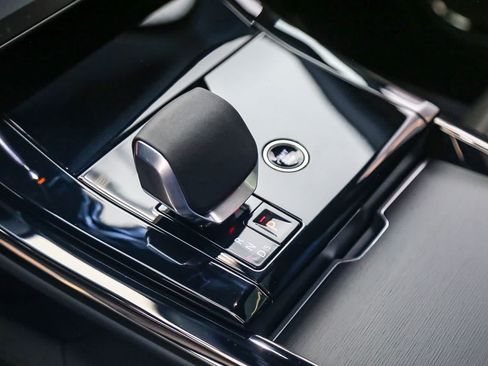 New 2026 Land Rover Range Rover Sport Dynamic SE AWD/4WD image 19