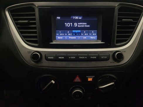 Used 2018 Hyundai Accent SE FWD image 25