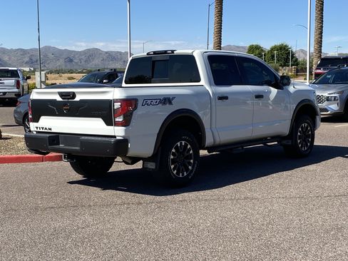 Used 2020 Nissan Titan PRO-4X w/ Pro-4x Convenience Package image 3
