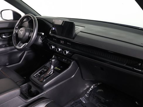 Used 2024 Honda CR-V Sport Touring image 32