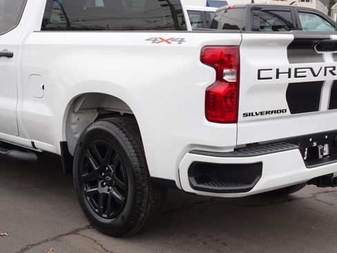 Used 2023 Chevrolet Silverado 1500 Custom w/ Rally Edition AWD/4WD image 10